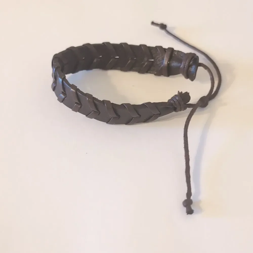 bracelet wide brown